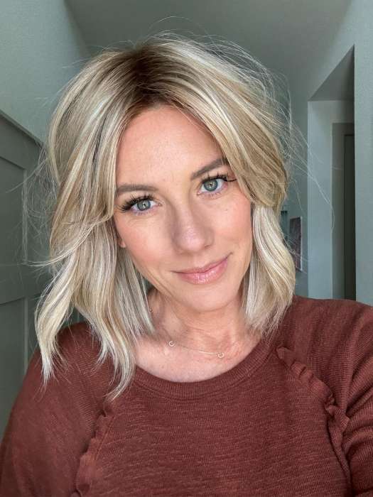 Hollie | Synthetic Lace Front Wig (Hand-Tied)