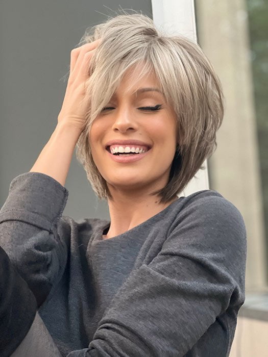 Statood Avery Layered Bob Wig